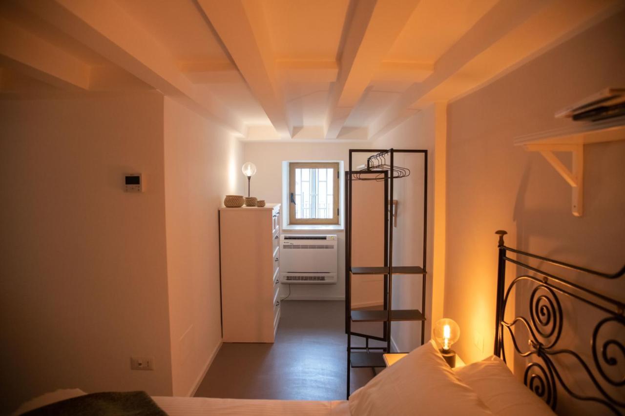 Casa Sant'Orsola - Appartamento nella città antica Molfetta Exterior foto